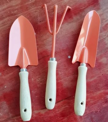SET DE INSTRUMENTOS ESSENCIALES DE JARDIM 3PCS Mãos de madeira Mini pá/rack/espada para plantas de flores